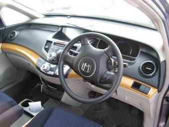 2004 Honda Odyssey Pictures