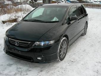 2004 Honda Odyssey Photos