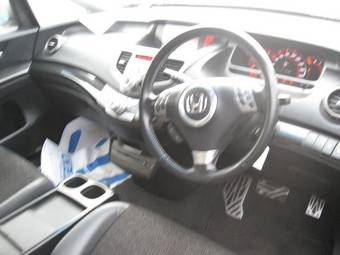2004 Honda Odyssey Photos