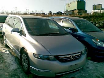 2004 Honda Odyssey Photos