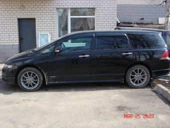 2004 Honda Odyssey Photos