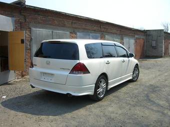 2004 Honda Odyssey Photos