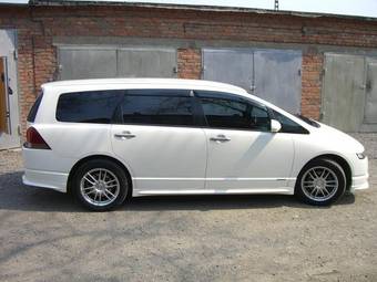 2004 Honda Odyssey Photos