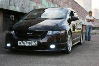 2004 Honda Odyssey Images