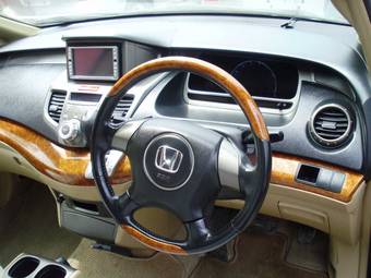 2004 Honda Odyssey Photos