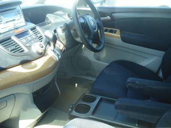 2004 Honda Odyssey Pictures