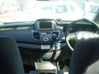 2005 Honda Odyssey Photos