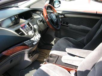 2005 Honda Odyssey Photos