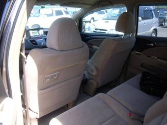 2005 Honda Odyssey Photos