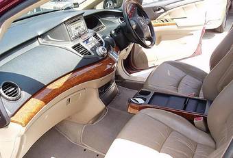 2006 Honda Odyssey Photos
