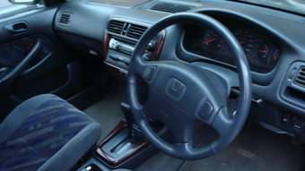 2000 Honda Orthia Photos