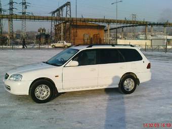 2000 Honda Orthia Pictures