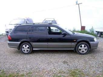 2001 Honda Orthia Pictures