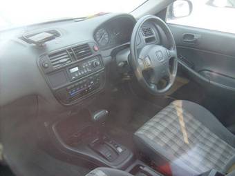 2002 Honda Partner Pictures