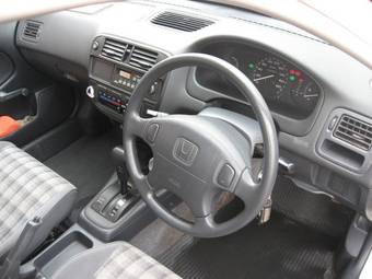 2002 Honda Partner Pictures