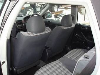 2002 Honda Partner Pictures