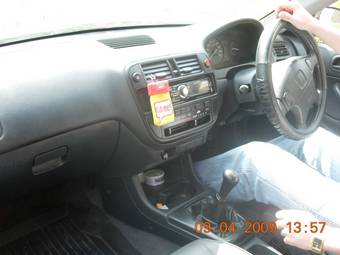2002 Honda Partner Pictures