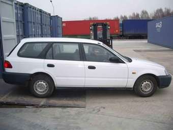 2004 Honda Partner Pictures