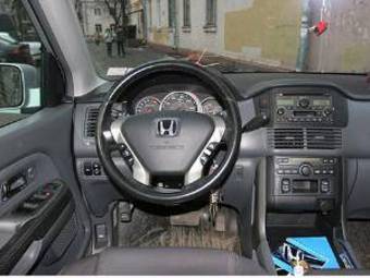 2004 Honda Pilot Pictures