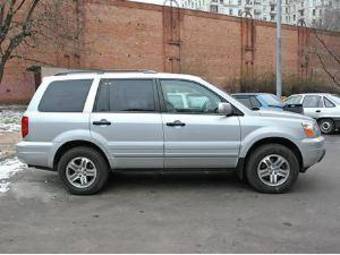 2004 Honda Pilot Photos