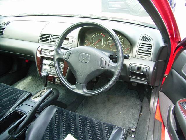 1999 Honda Prelude Pictures