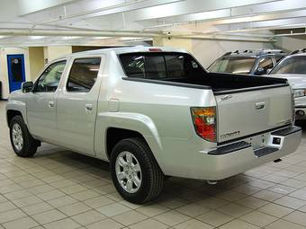 2005 Honda Ridgeline Photos