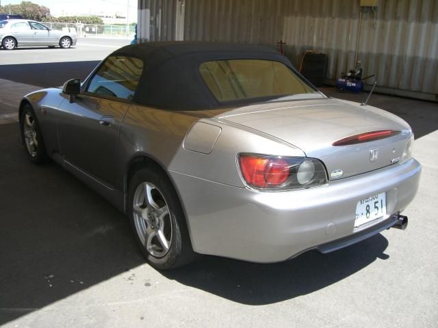 2000 Honda S2000