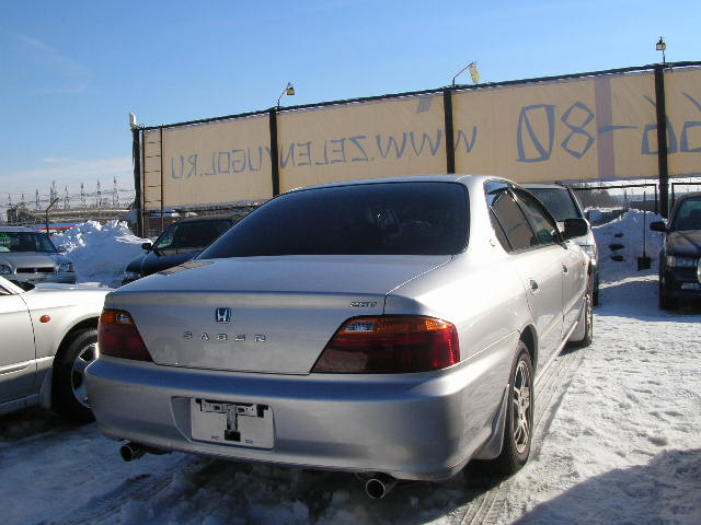 1998 Honda Saber Photos