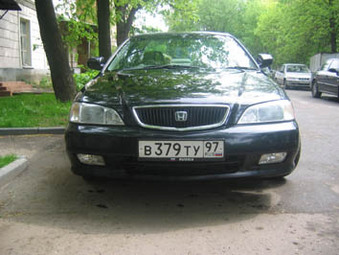 1999 Honda Saber Photos