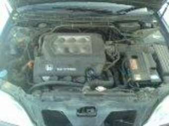 1999 Honda Saber Photos