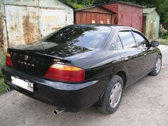 1999 Honda Saber Pictures