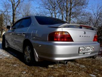 1999 Honda Saber Images