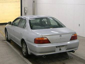 1999 Honda Saber Pictures