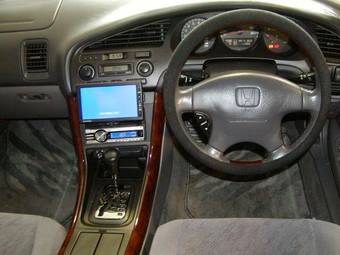 1999 Honda Saber Images