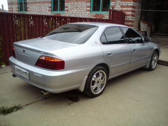 1999 Honda Saber Pictures