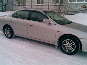 1999 Honda Saber Photos