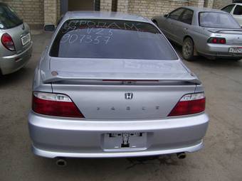 1999 Honda Saber Photos