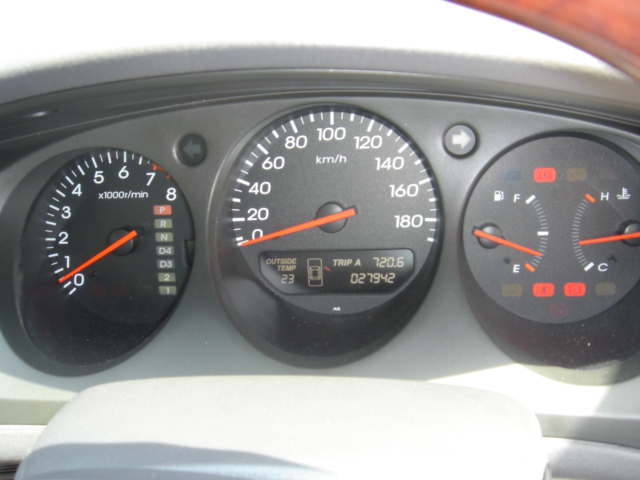 2000 Honda Saber Photos