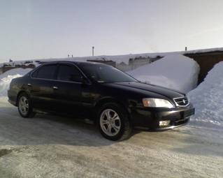 2000 Honda Saber Photos