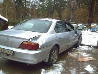2000 Honda Saber Photos