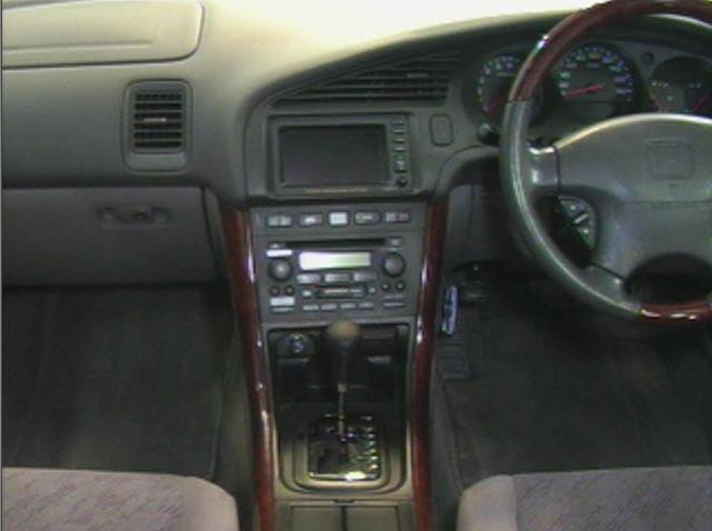 2001 Honda Saber Pictures