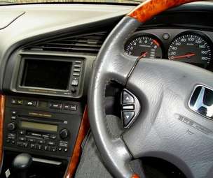 2001 Honda Saber Photos