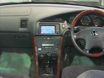 2001 Honda Saber Photos