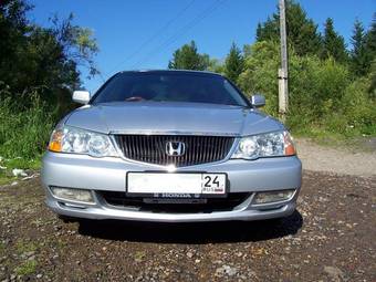 2001 Honda Saber Photos