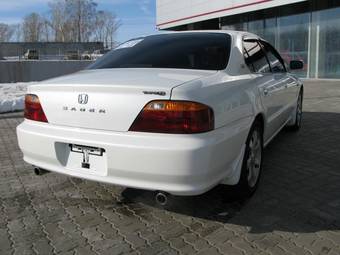 2002 Honda Saber Photos