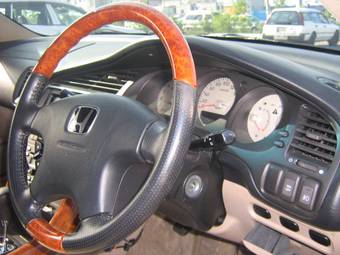2002 Honda Saber Pictures