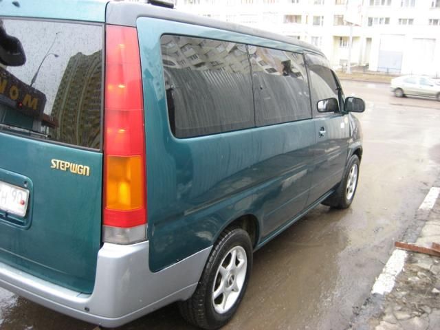 1998 Honda Stepwgn