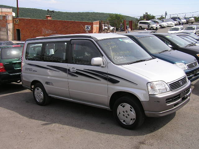 2000 Honda Stepwgn