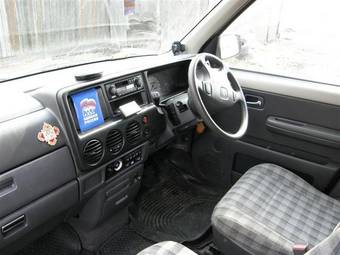 2000 Honda Stepwgn Photos