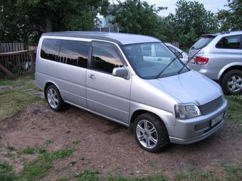 2000 Honda Stepwgn Photos